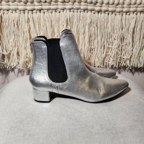 Silver Ankle boots - Picture 6 of 9